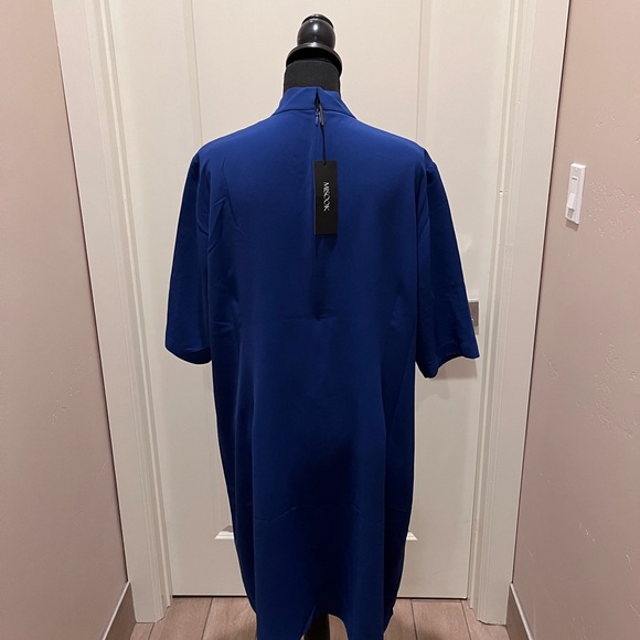 Elegant Blue Misook Dress - Picture 3 of 5